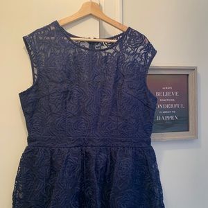 NWT 💡 GORGEOUS Blue Lace Dress